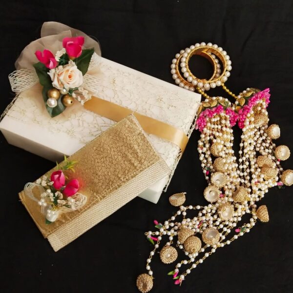 Kalire Hanging And Theme Packaging Items