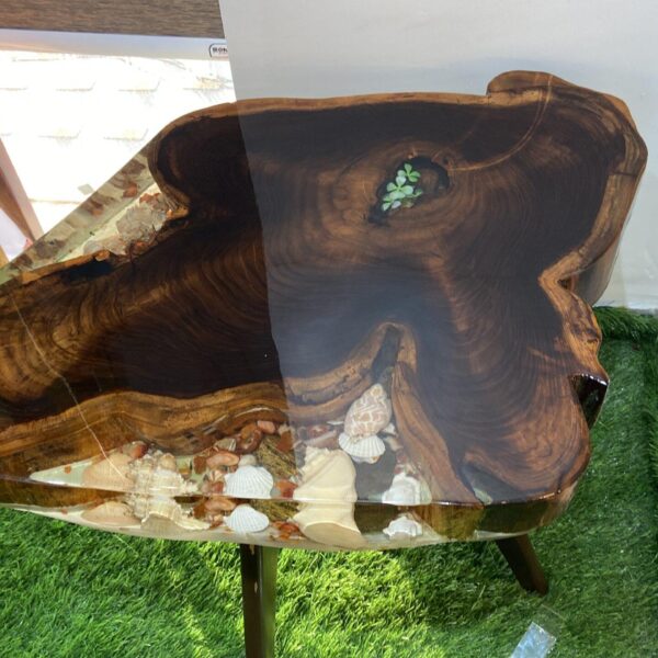 EPOXY RESIN CENTER TABLE TOP