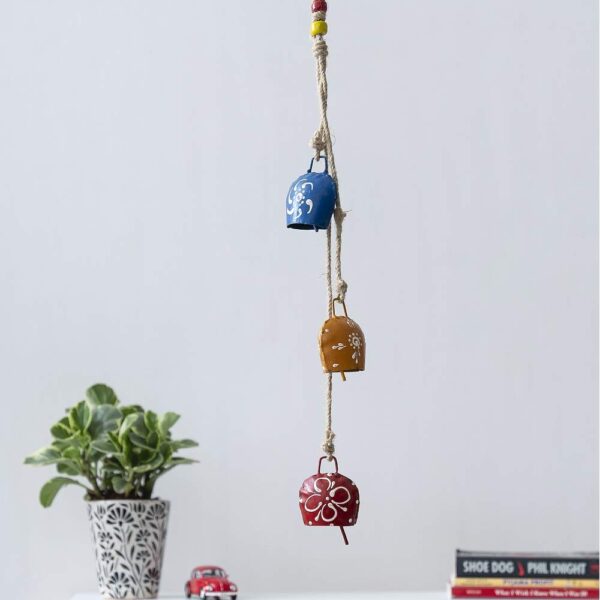 Metal 3 Cluster Shape Hanging Bells