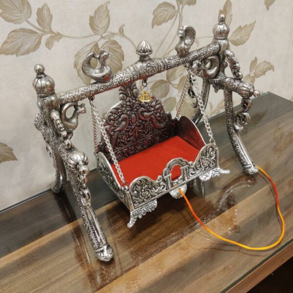 Big size jhulla for krishna ji