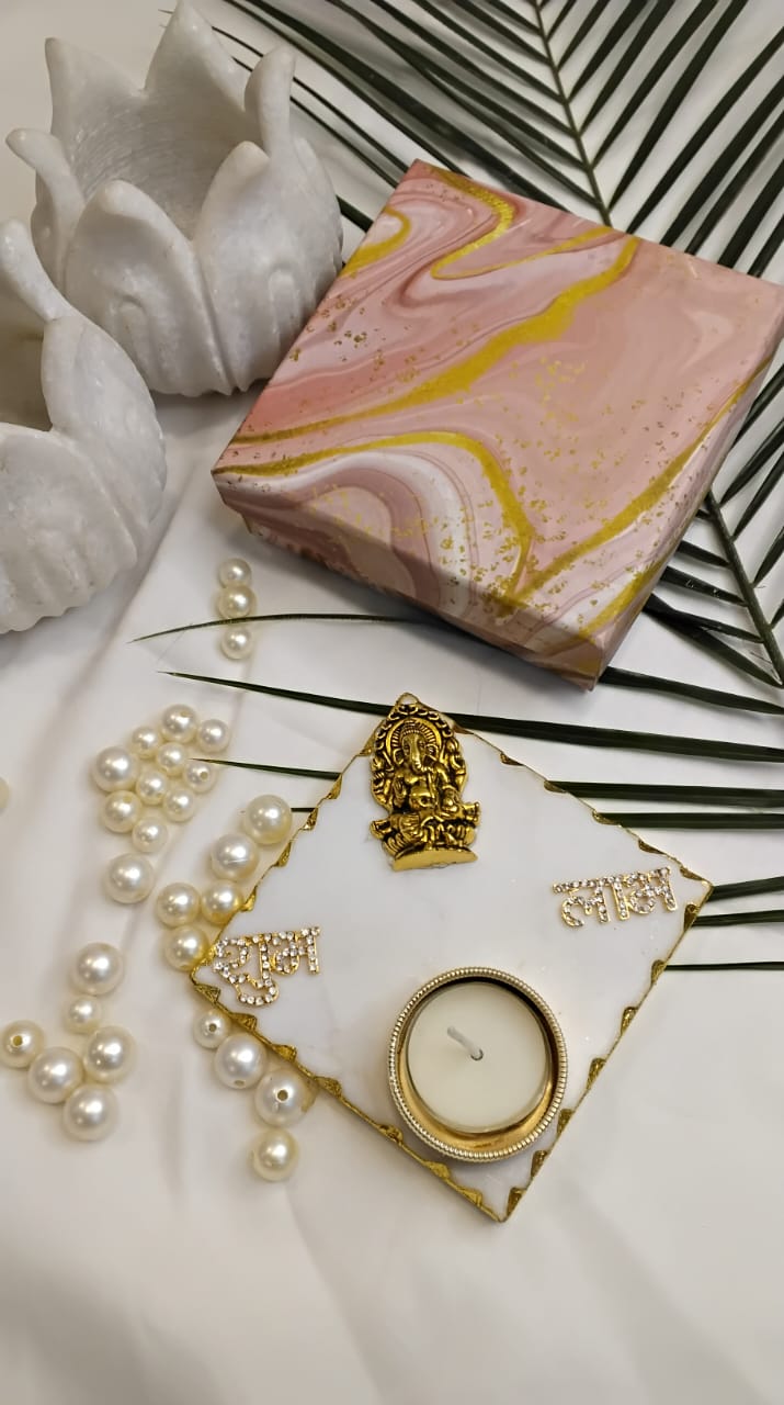 The Marble Tealight Set for Gifting - Image 4