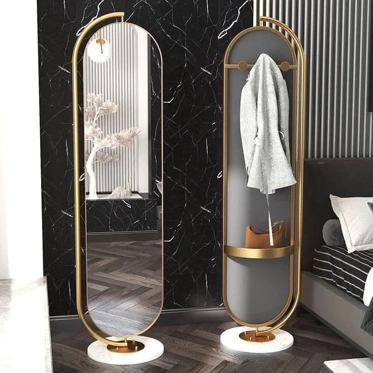 Rotating Mirror With Storage