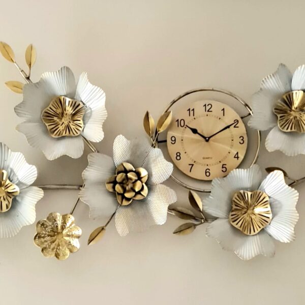 Flower Based Metal Wall Clock