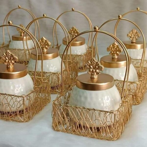 Hamper Set of Jar and Basket