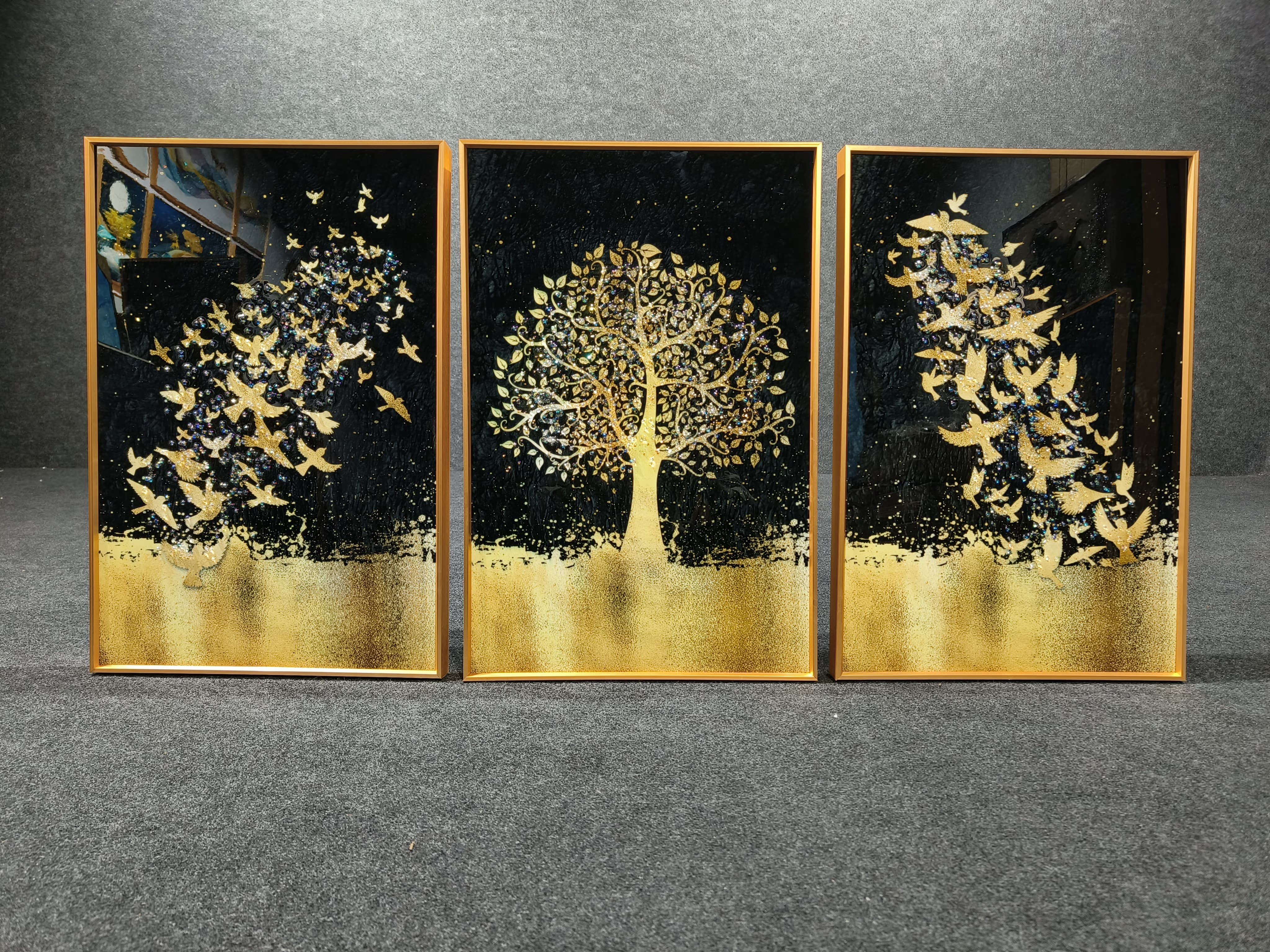Modern Crystal painting with Gold Tree
