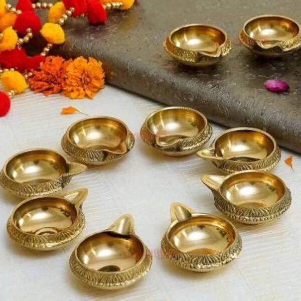 Brass Kuber Akhand diya (Pack Of 10)