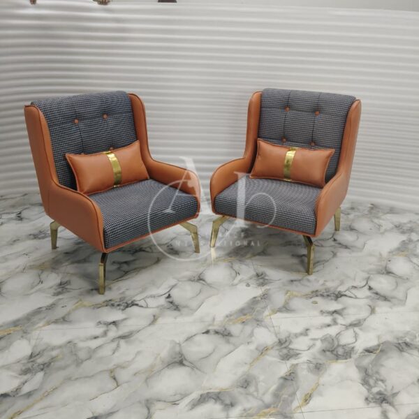 Wooden Stylish Lounge Chair