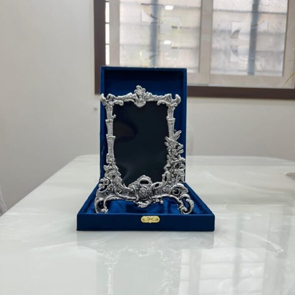 Silver Frame Velvet Set