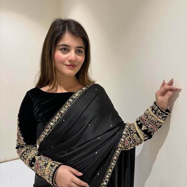 Pure Soft Velvet Embroidery Lace Saree with Moti