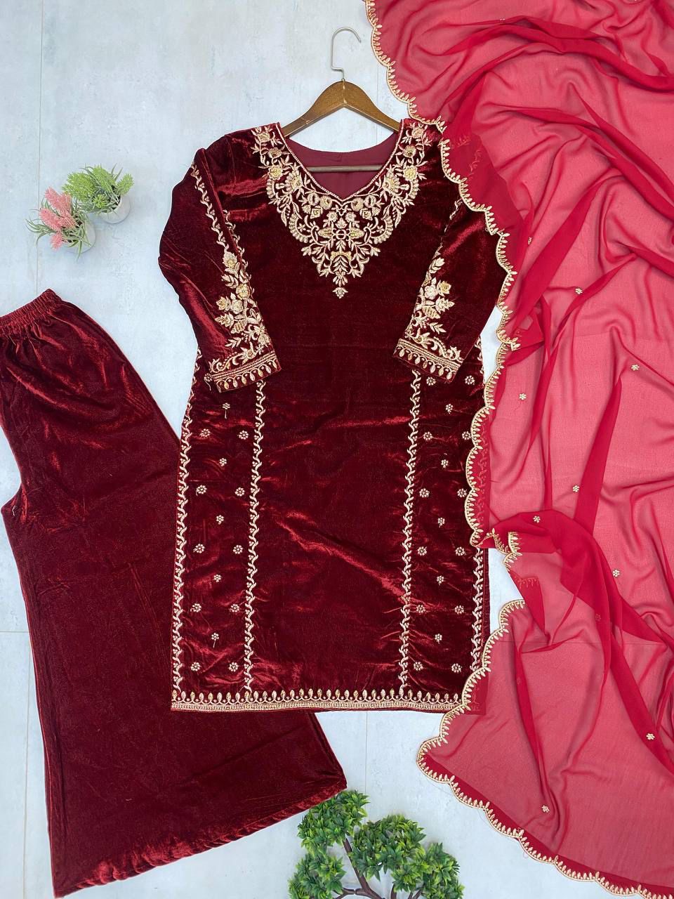 Blood Red Velvet Kurti Set - Image 4