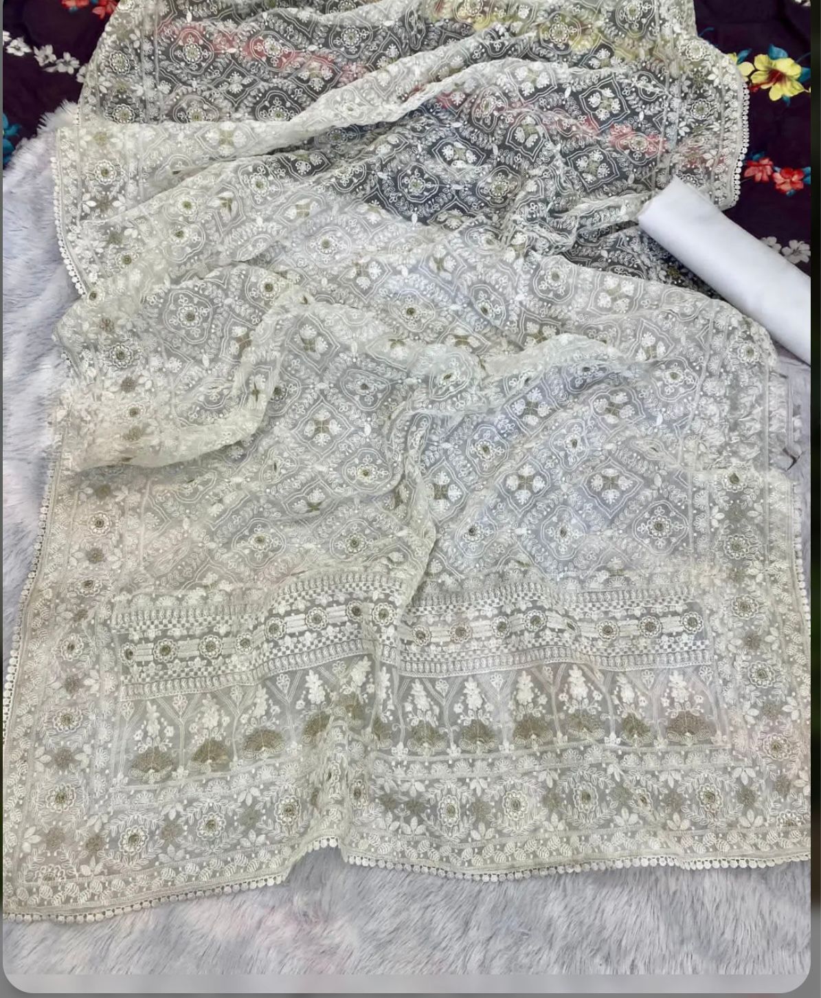 Pure Soft Off-White Silk Organza Saree - Image 3