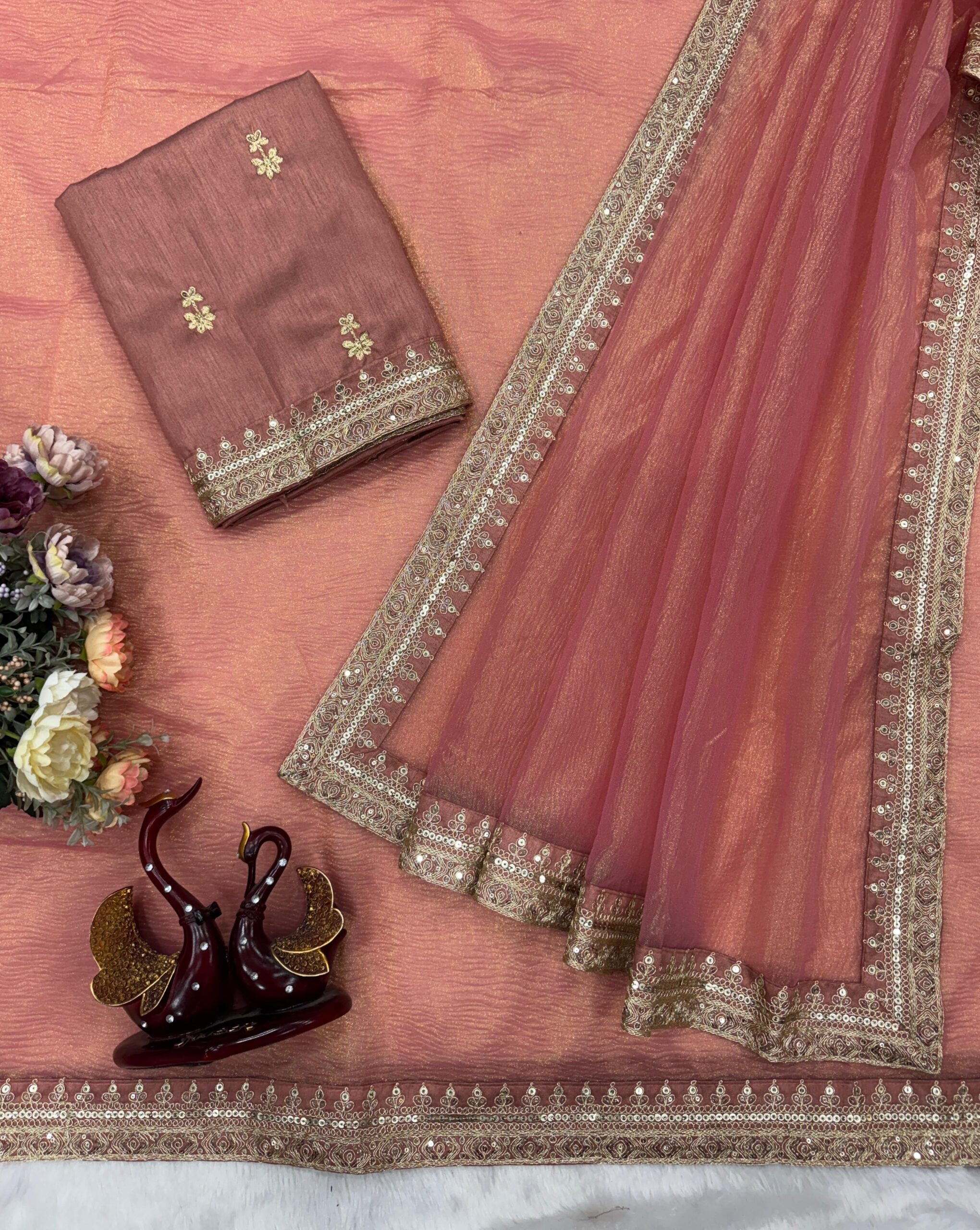 Hema Malini Banarsi crush twill Saree - Image 3