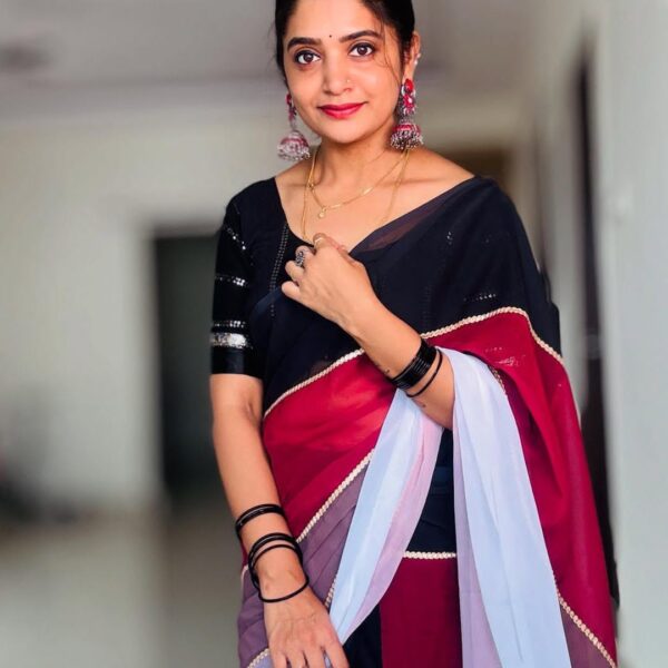 Smooth Georgette Saree with digital print