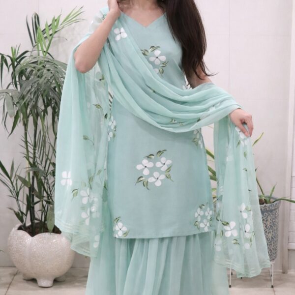 Pure Georgette Hand painted straight-cut kurti