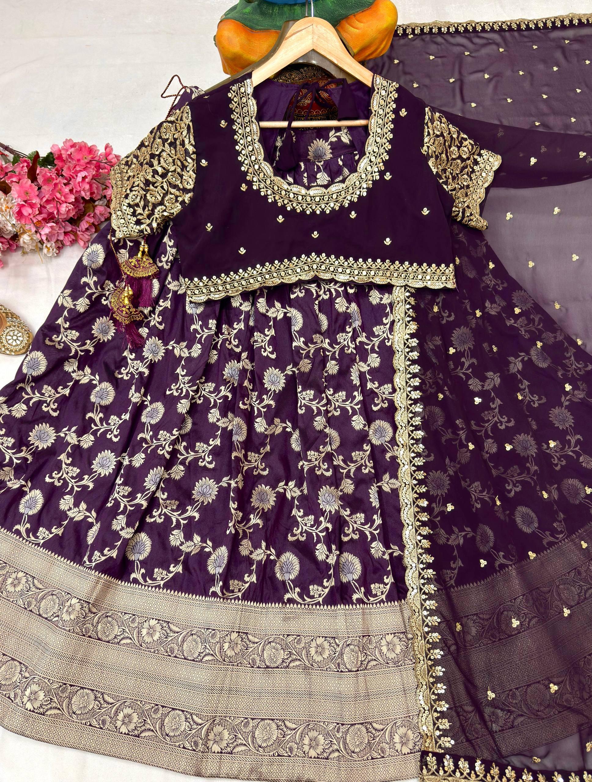 Heavy miragi silk rapier Jaccard Lehenga - Image 4