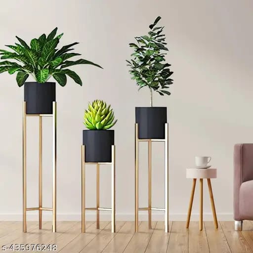 Black and Gold Metal planter set of 3