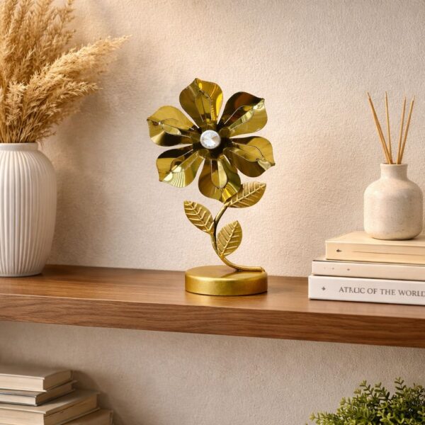 Table Decoration Golden Flower