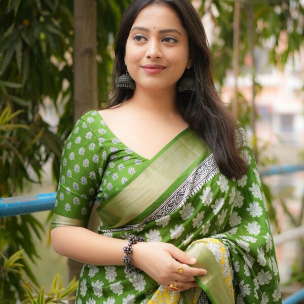 Soft cotton crape batik prints Saree