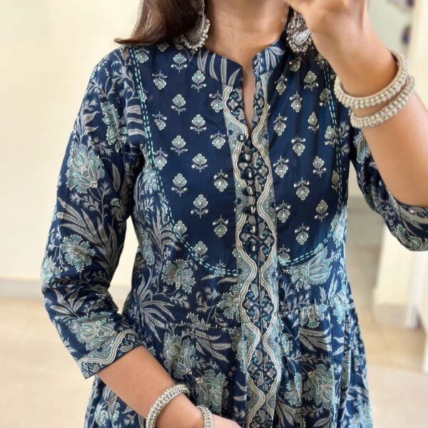 Anarkali Kurti With Sequence Work For Style