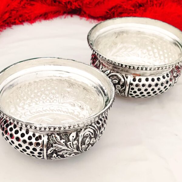 Antique German silver Nakkashi  urli / prasadam bowl