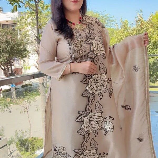 Mul Chanderi Suit Set with Dupatta