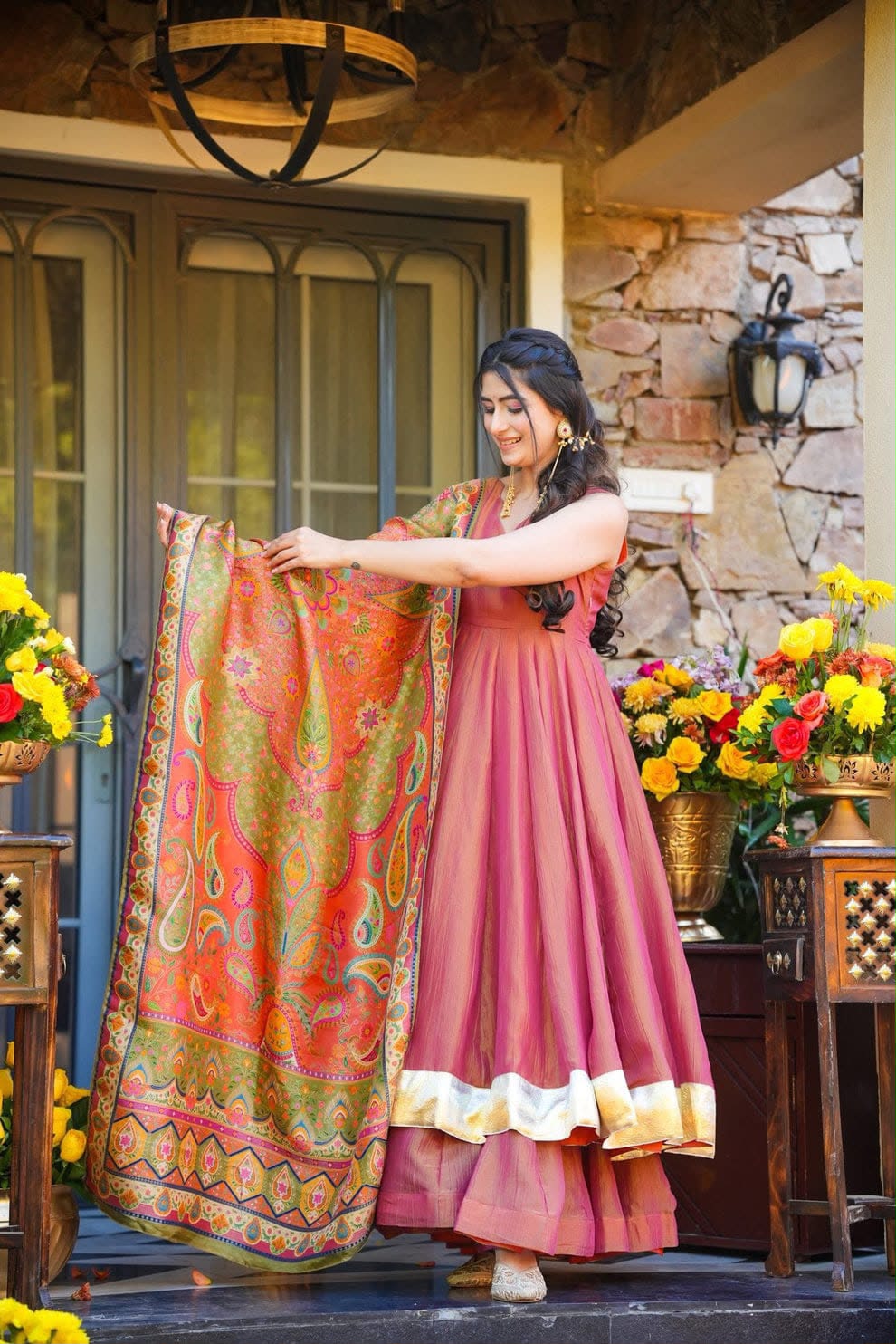 Silk Crush with lagdi patta work Kurti Set - Image 4