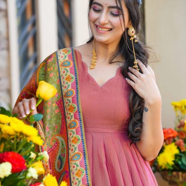 Silk Crush with lagdi patta work Kurti Set