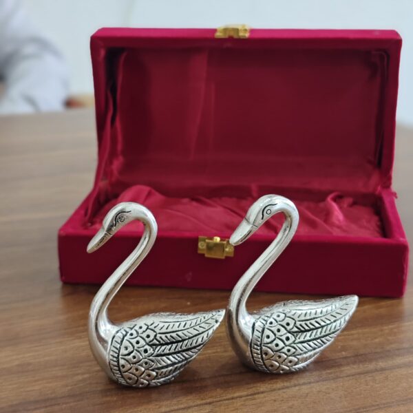 Handcrafted pair of swan in antique German Silver