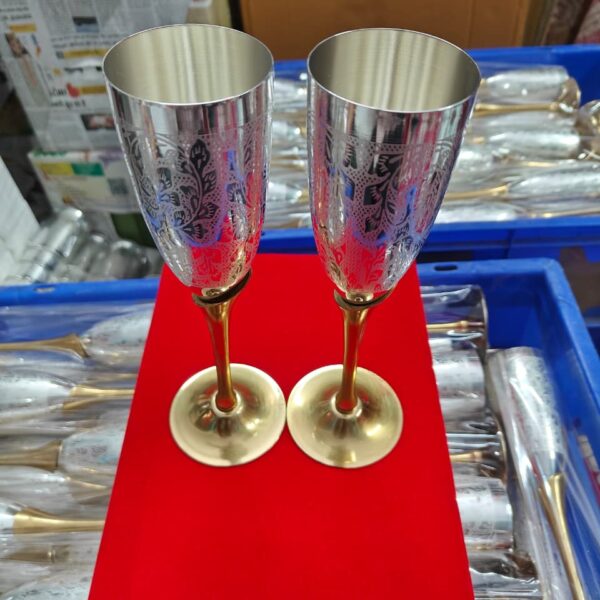 Steel wine glass