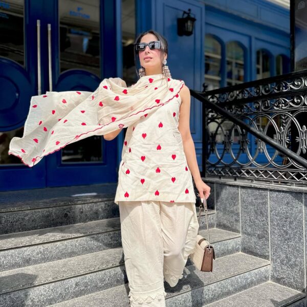 White Sleeveless Kurta with Work