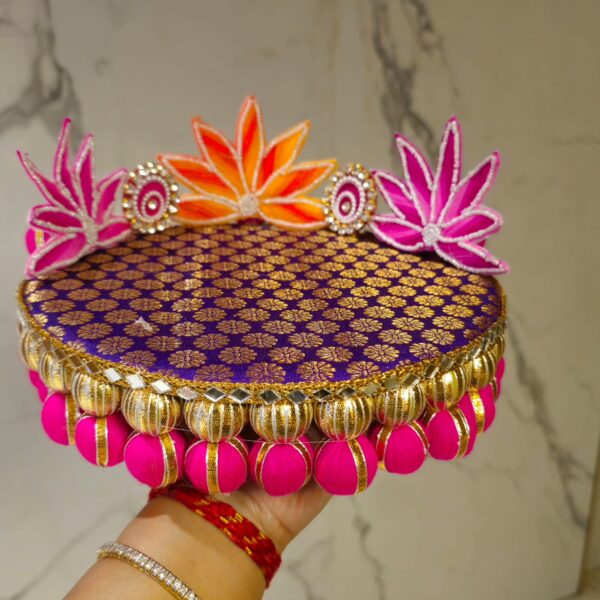 Sinhasan for idol with different colours