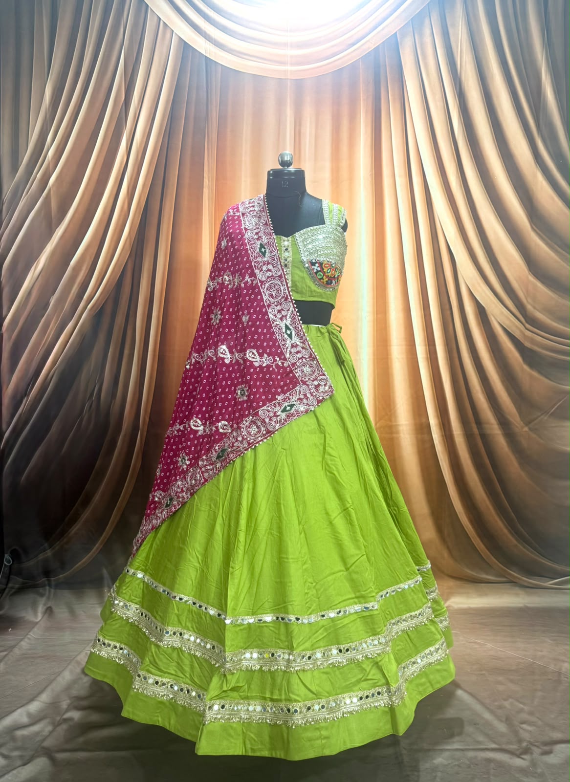 Spaghetti Style Blouse With Mirror Work Border Chaniya Choli - Image 8