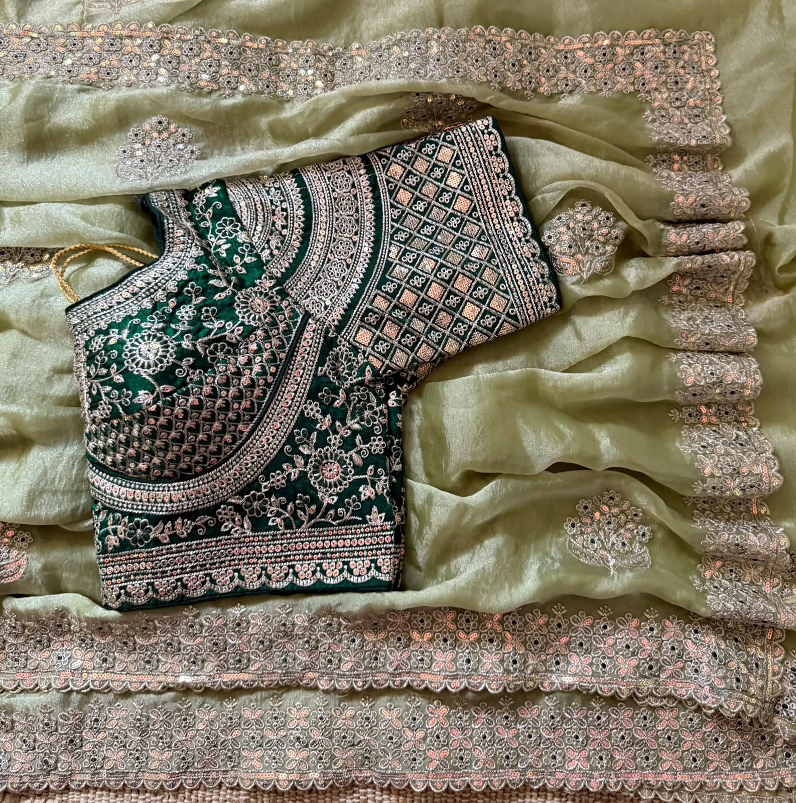 Premium moss chiffon lightweight Saree - Image 10