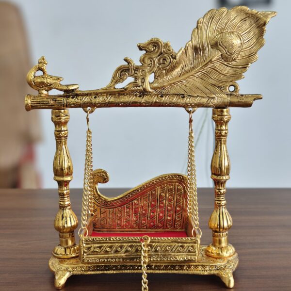 Metal jhula with peacock and pankhi bansuri
