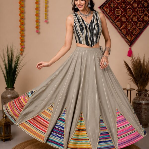 Roman Silk Fabric Skirt With Handloom Work Pyramid
