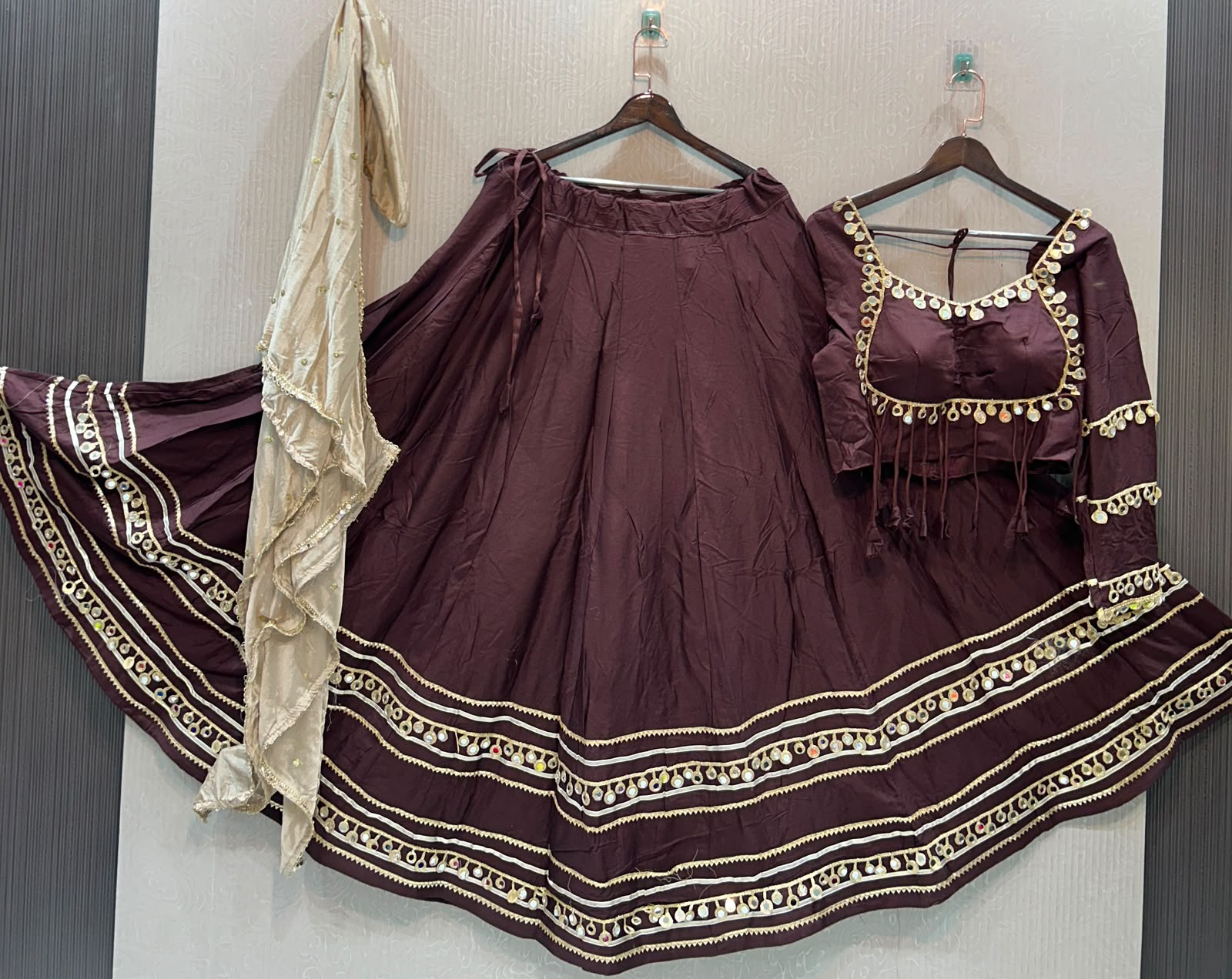 Chinon Georgette Heavy Multi Thread Work Lehenga - Image 12
