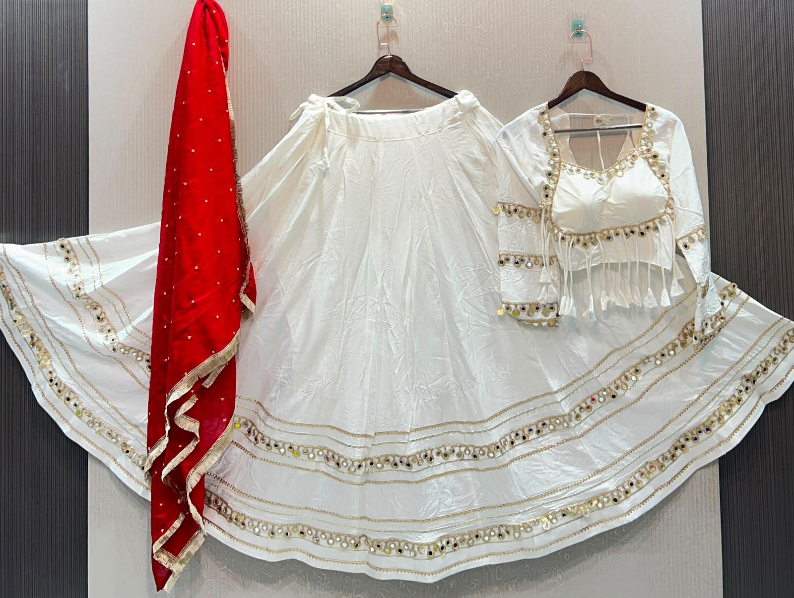 Chinon Georgette Heavy Multi Thread Work Lehenga - Image 13