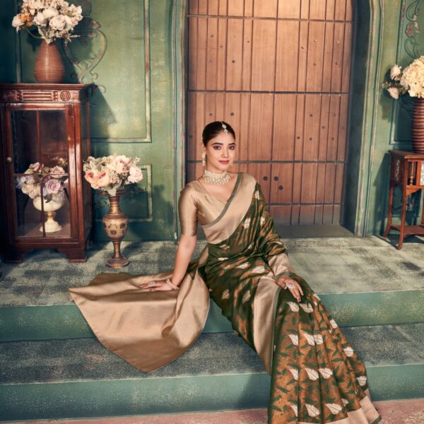 Sakhi Silk Saree with Golden Zari border