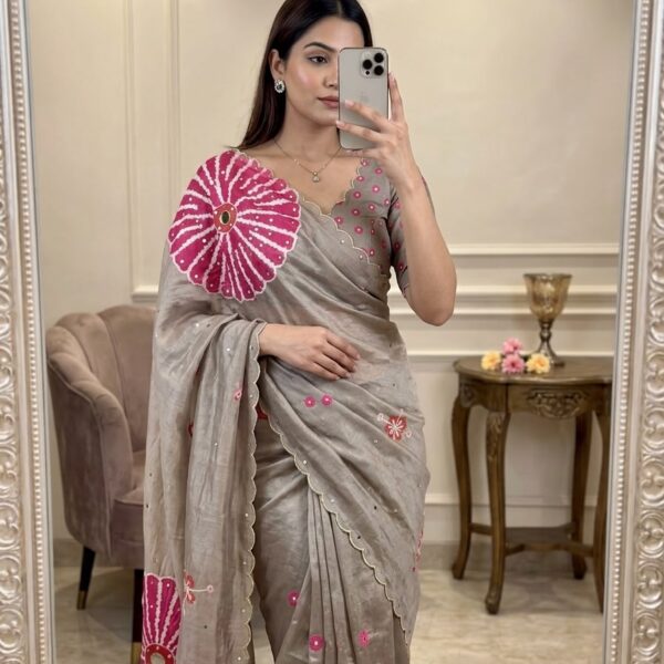 Soft tabi Saree with elegant digital print