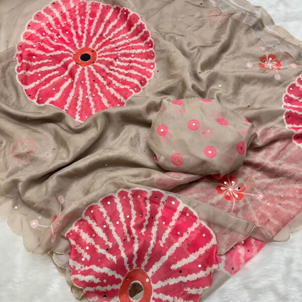 Soft tabi Saree with elegant digital print