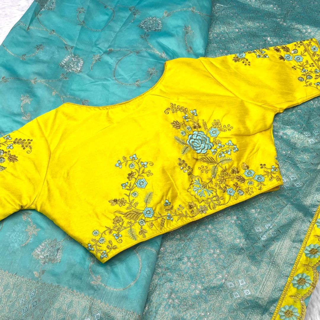 Sluggish Green Zari Work Based Saree - Image 3
