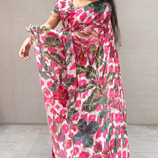 Soft Tebi Silk Saree with Mirror and Print Work - Image 4