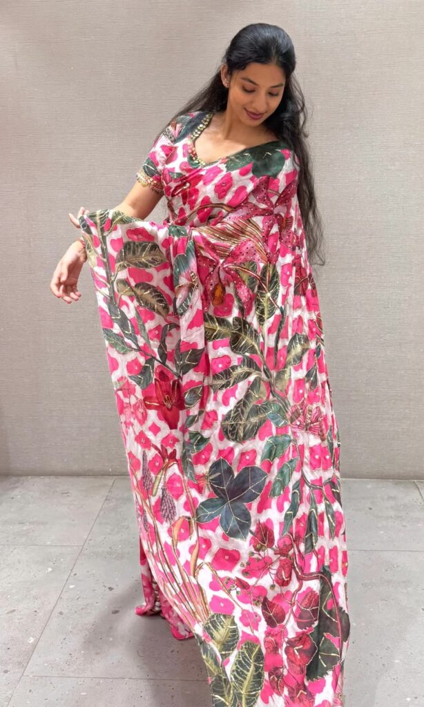 Soft Tebi Silk Saree with Mirror and Print Work