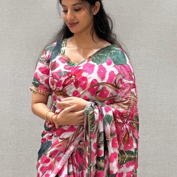 Soft Tebi Silk Saree with Mirror and Print Work