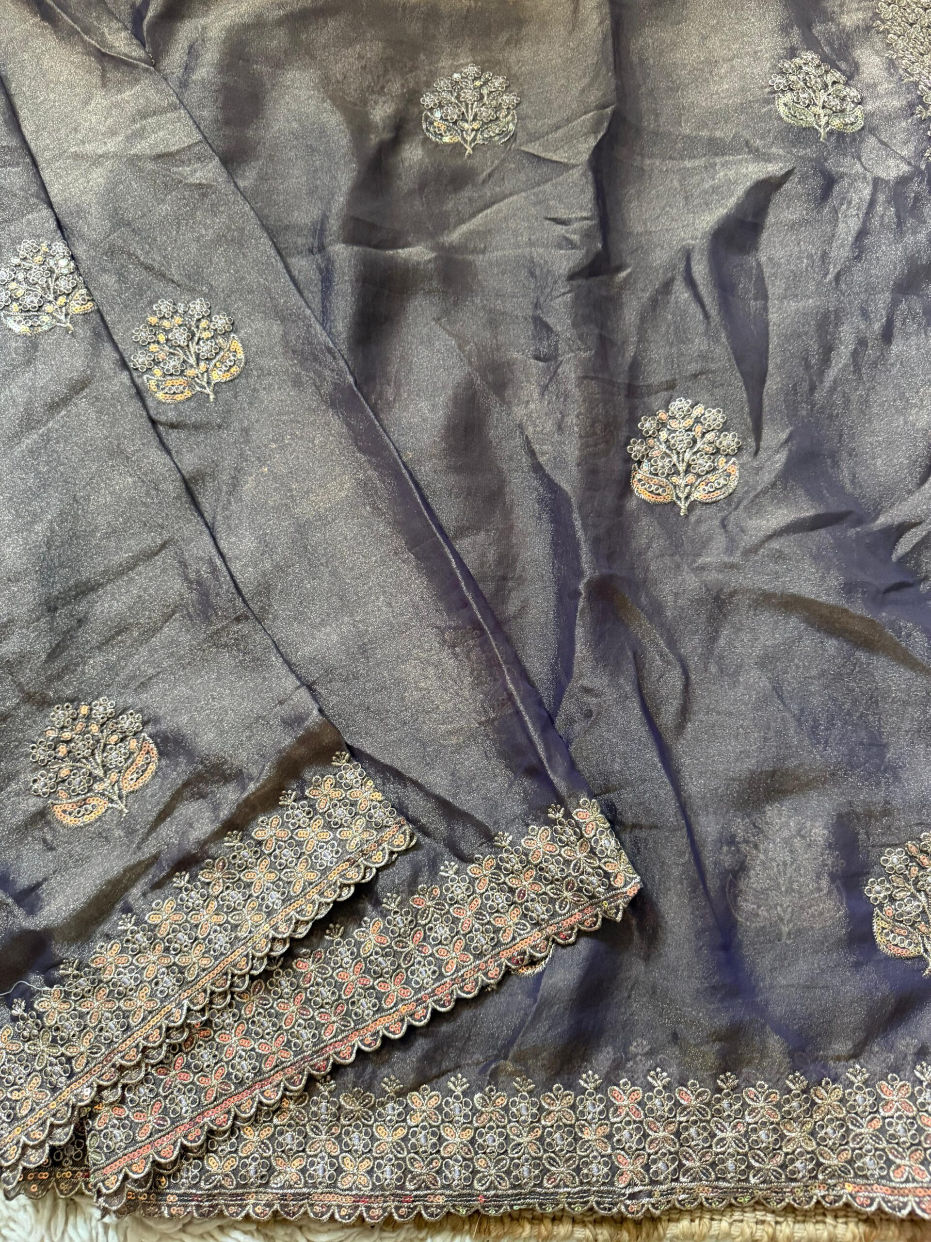 Lightweight moss chiffon saree with multi-sequence - Image 11