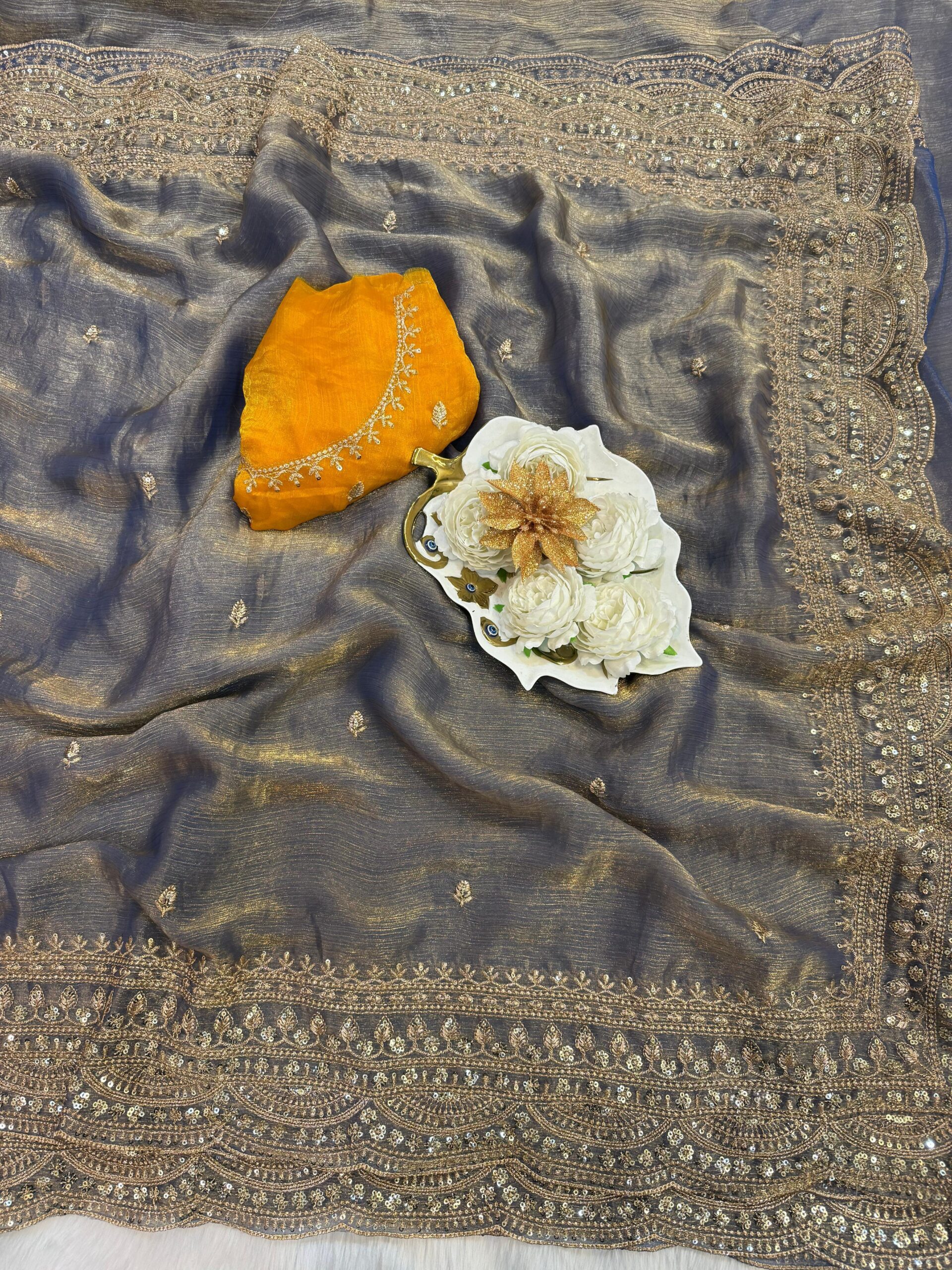 Soft Space Chiffon Saree with Zari Work - Image 2