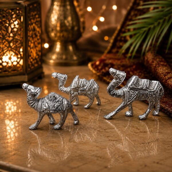 Antique Camel Showpiece Set (Set of 3)