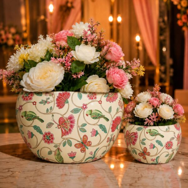 Metal pichwai prints planter
