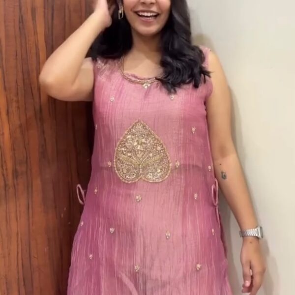 Salsa Silk three piece set with Lace Work