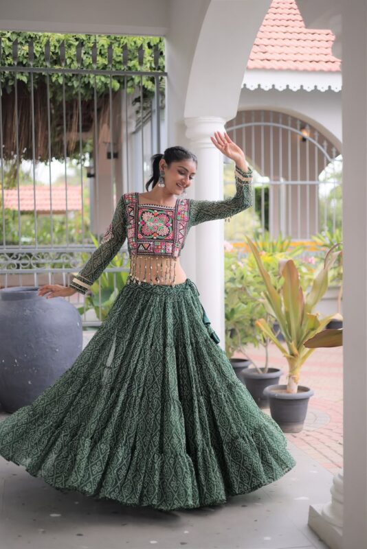 Bandhni Print Lehenga Choli Full Stitched - Image 2